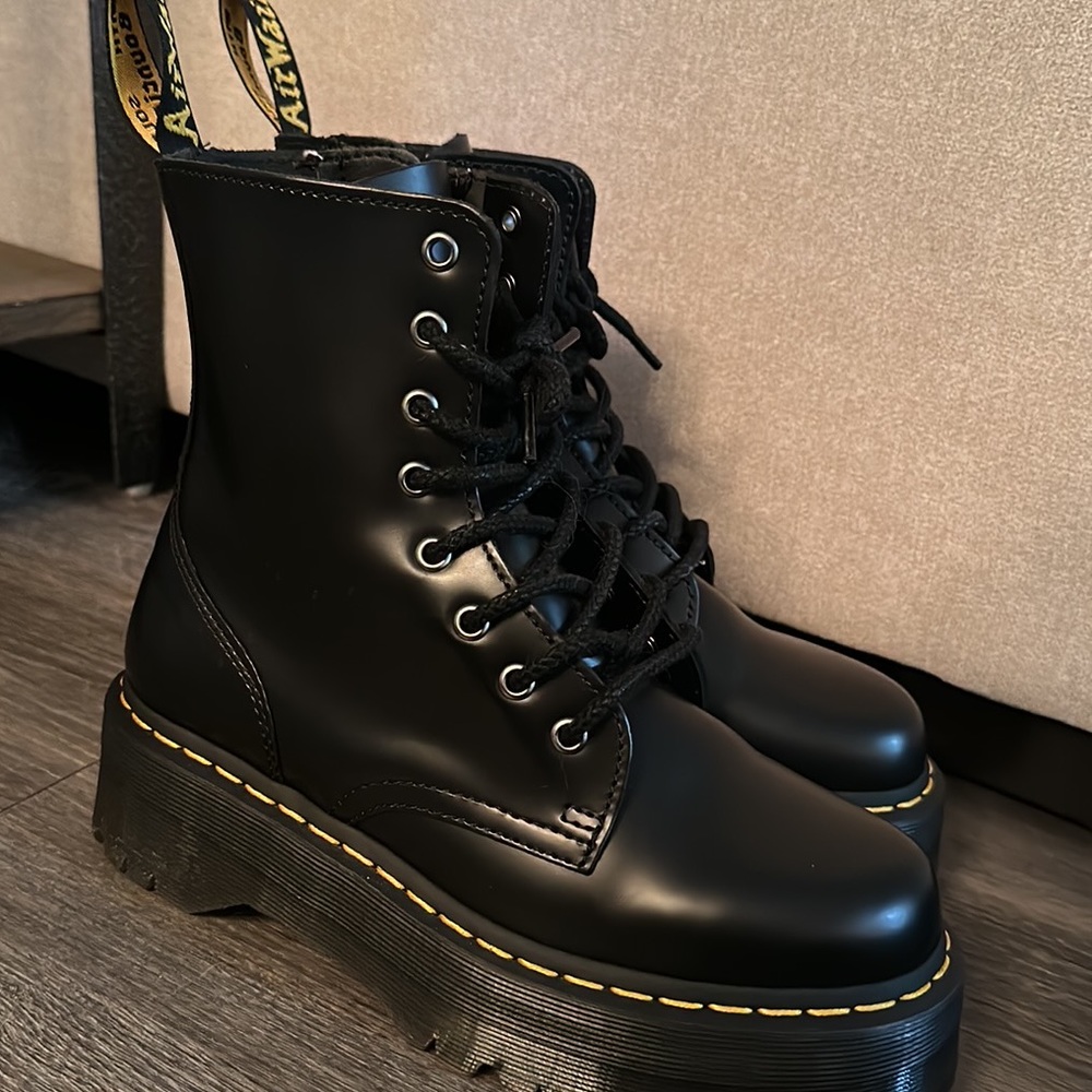 Dr Marten Jadon Boots